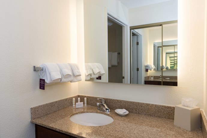 Imagen de la habitación del Hotel Residence Inn By Marriott Charlotte Lake Norman. Foto 15