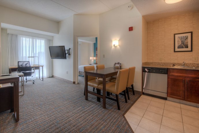 Imagen de la habitación del Hotel Residence Inn By Marriott Charlotte Uptown. Foto 5