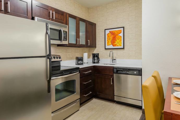 Imagen de la habitación del Hotel Residence Inn By Marriott Chattanooga Downtown. Foto 9