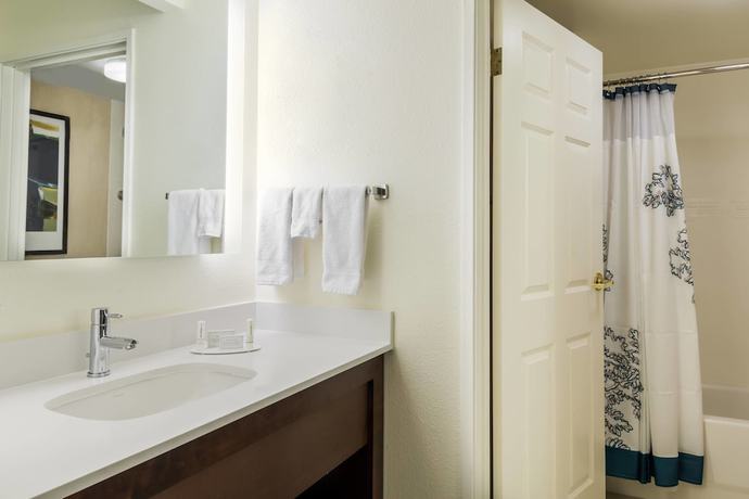 Imagen de la habitación del Hotel Residence Inn By Marriott Chattanooga Downtown. Foto 10
