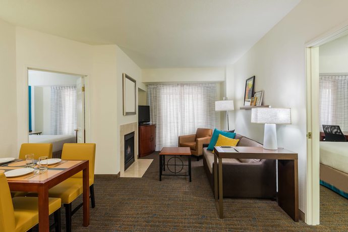 Imagen de la habitación del Hotel Residence Inn By Marriott Chattanooga Downtown. Foto 14