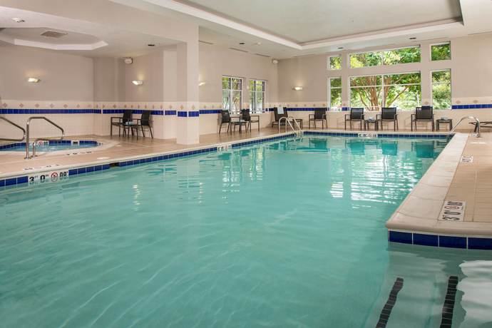 Imagen de la piscina del Hotel Residence Inn By Marriott Chesapeake Greenbrier. Foto 20