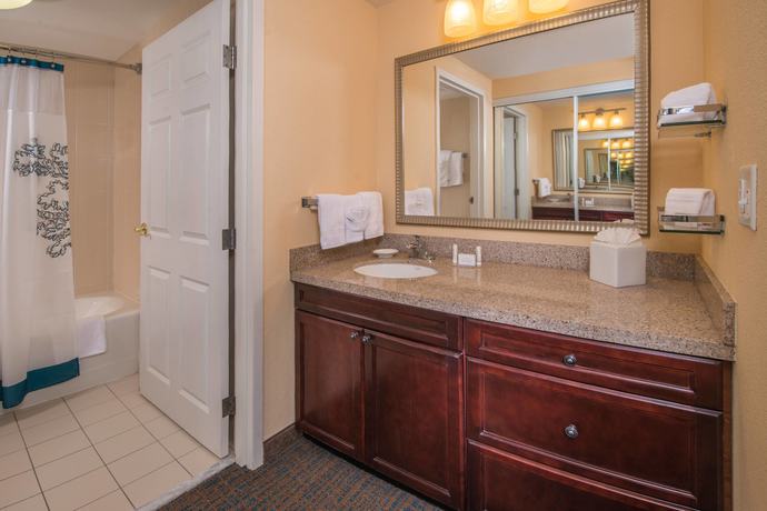 Imagen de la habitación del Hotel Residence Inn By Marriott Chesapeake Greenbrier. Foto 13