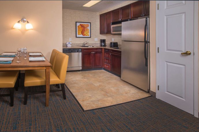 Imagen de la habitación del Hotel Residence Inn By Marriott Chesapeake Greenbrier. Foto 16