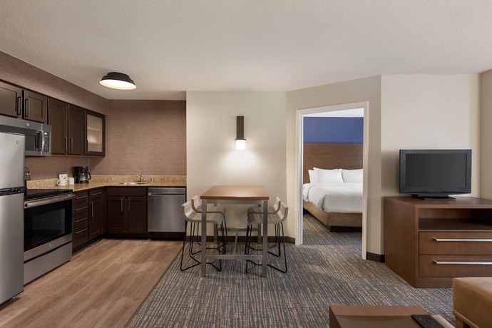 Imagen de la habitación del Hotel Residence Inn By Marriott Chicago Bloomingdale. Foto 10