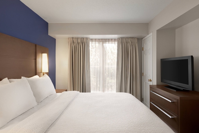 Imagen de la habitación del Hotel Residence Inn By Marriott Chicago Bloomingdale. Foto 11
