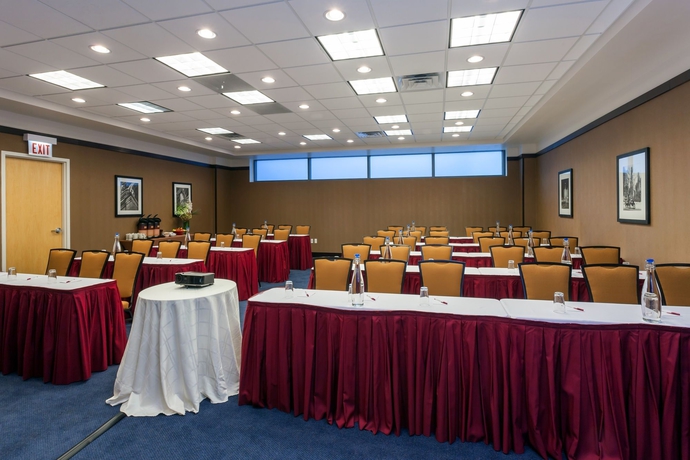 Imagen de los interiores del Hotel Residence Inn By Marriott Chicago Downtown / River North. Foto 14