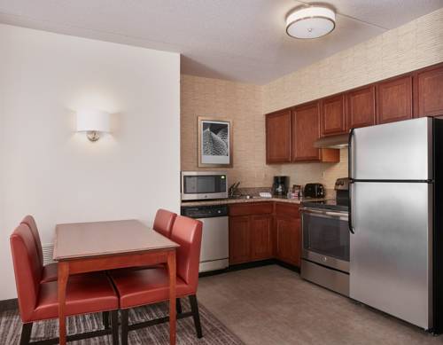 Imagen de la habitación del Hotel Residence Inn By Marriott Chicago Schaumburg/woodfield Mall. Foto 9
