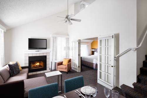 Imagen de la habitación del Hotel Residence Inn By Marriott Costa Mesa Newport Beach. Foto 4