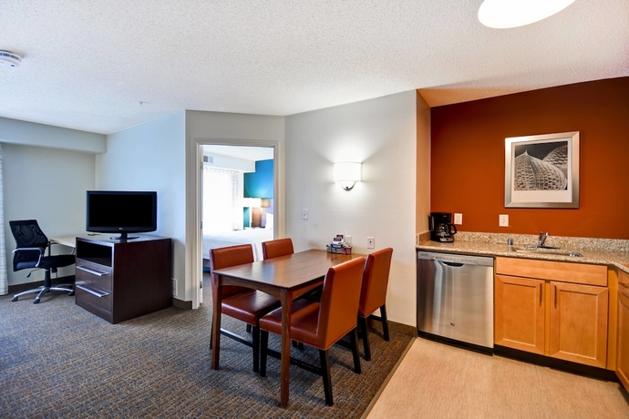 Imagen de la habitación del Hotel Residence Inn By Marriott Dayton Beavercreek. Foto 11