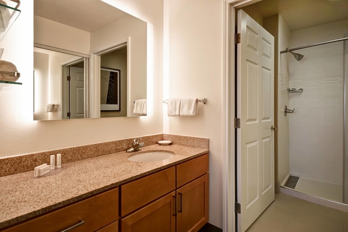 Imagen de la habitación del Hotel Residence Inn By Marriott Dayton Beavercreek. Foto 15
