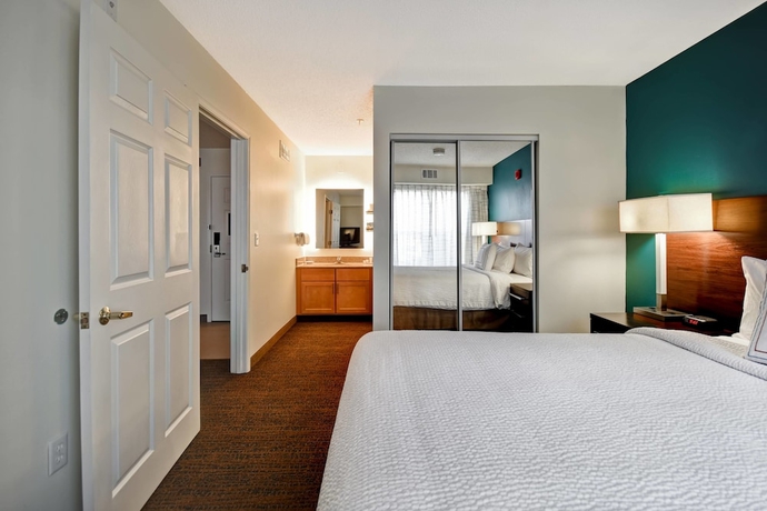 Imagen de la habitación del Hotel Residence Inn By Marriott Dayton Beavercreek. Foto 16