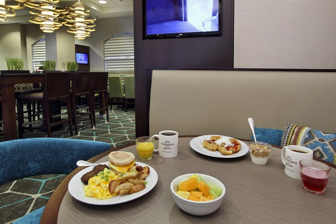 Imagen del bar/restaurante del Hotel Residence Inn By Marriott Dfw Airport North/grapevine. Foto 3