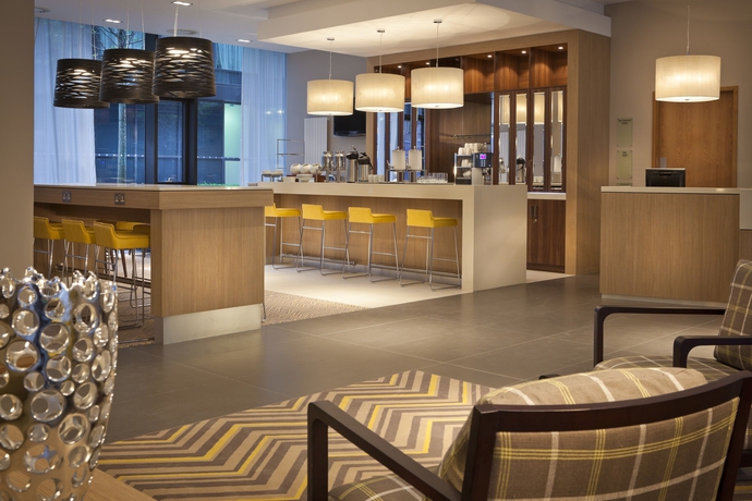 Imagen de los interiores del Hotel Residence Inn By Marriott Edinburgh. Foto 12