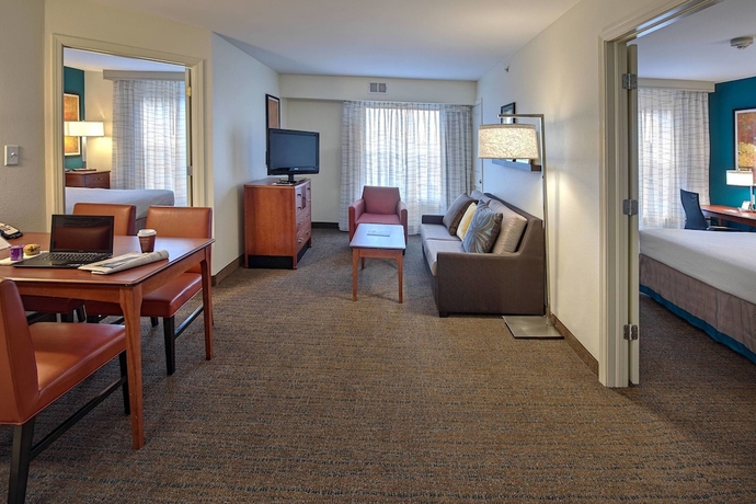 Imagen de la habitación del Hotel Residence Inn By Marriott Fayetteville Cross Creek. Foto 6