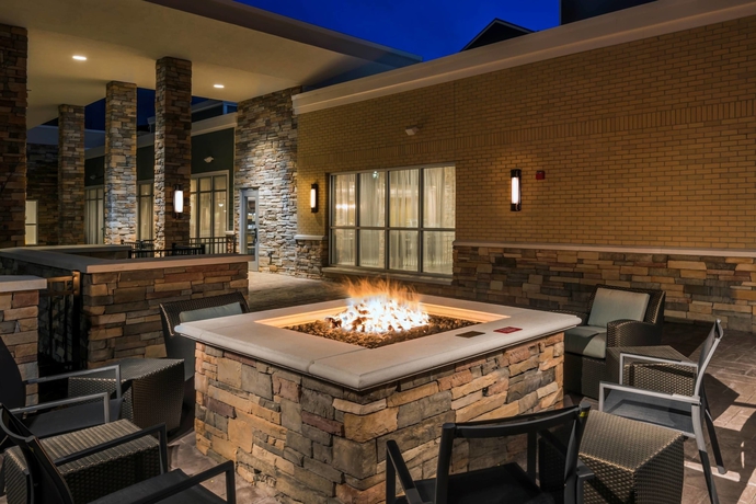 Imagen de los interiores del Hotel Residence Inn By Marriott Fishkill. Foto 12