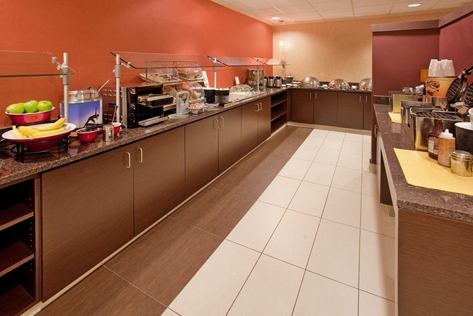 Imagen del bar/restaurante del Hotel Residence Inn By Marriott Fort Lauderdale Plantation. Foto 3