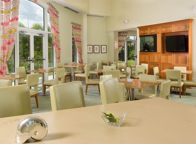 Imagen del bar/restaurante del Hotel Residence Inn By Marriott Fort Myers Sanibel. Foto 3