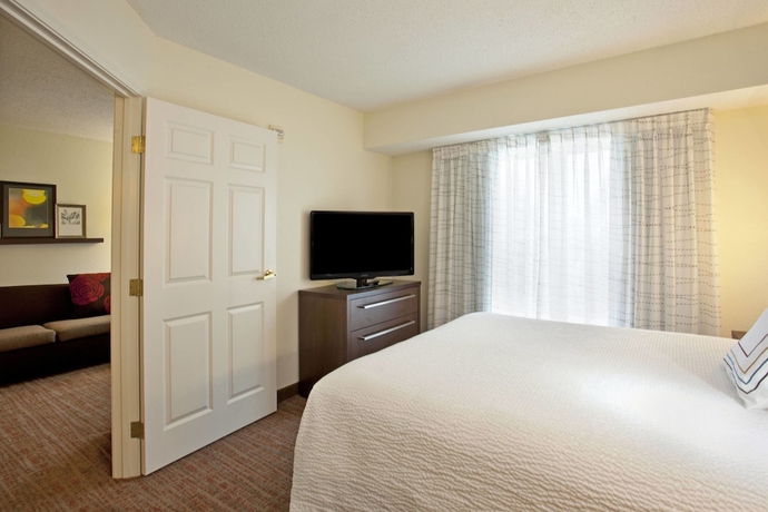 Imagen de la habitación del Hotel Residence Inn By Marriott Fort Wayne. Foto 8