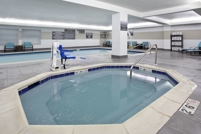 Imagen de la piscina del Hotel Residence Inn By Marriott Fort Wayne. Foto 19