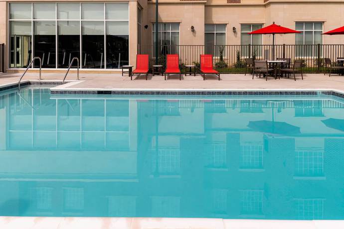 Imagen de la piscina del Hotel Residence Inn By Marriott Franklin Berry Farms. Foto 20