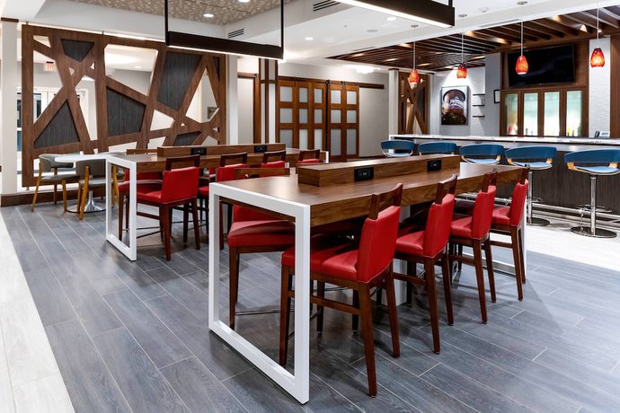 Imagen del bar/restaurante del Hotel Residence Inn By Marriott Franklin Berry Farms. Foto 6