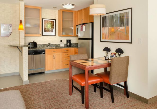 Imagen del bar/restaurante del Hotel Residence Inn By Marriott Fredericksburg. Foto 2