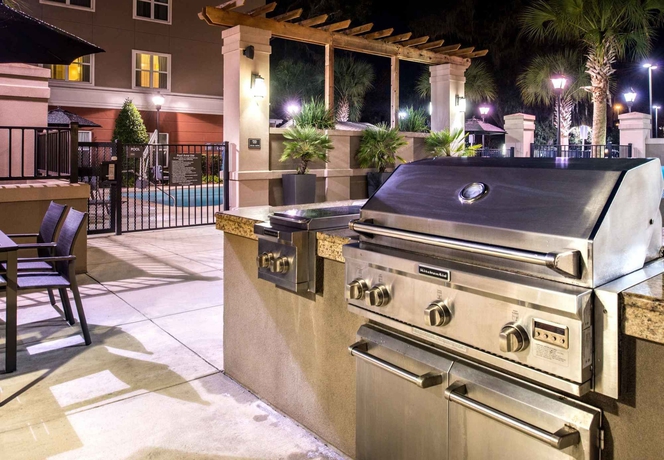 Imagen de los exteriores del Hotel Residence Inn By Marriott Gainesville I-75. Foto 6