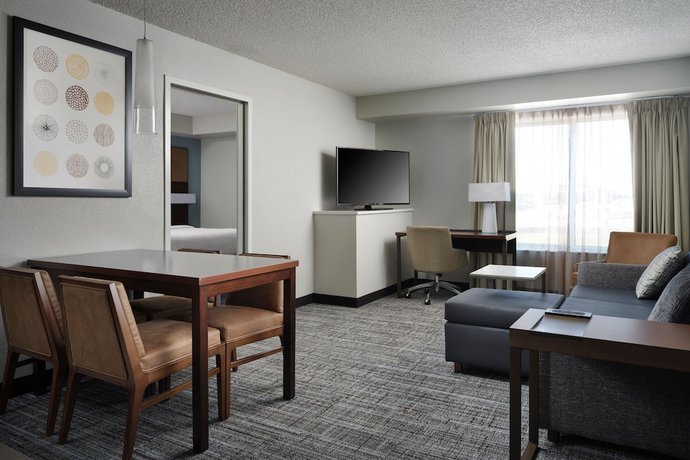 Imagen de la habitación del Hotel Residence Inn By Marriott Grand Rapids Airport. Foto 12