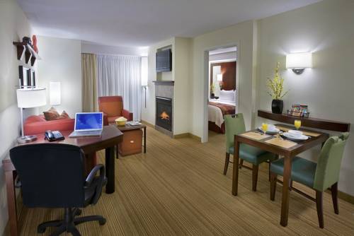 Imagen de la habitación del Hotel Residence Inn By Marriott Gravenhurst Muskoka Wharf. Foto 6