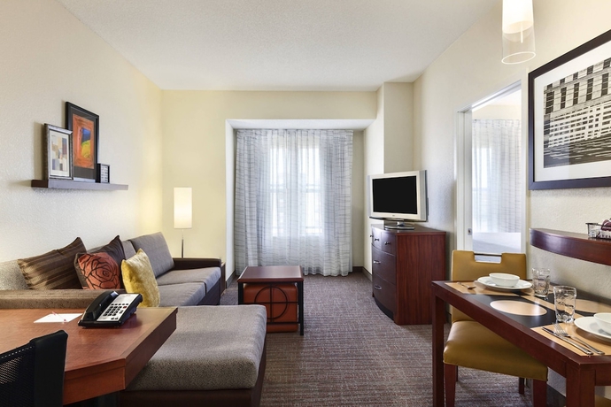 Imagen de la habitación del Hotel Residence Inn By Marriott Greensboro Airport. Foto 5