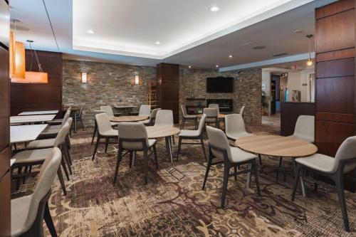 Imagen general del Hotel Residence Inn By Marriott Halifax Downtown. Foto 8
