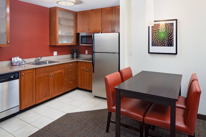 Imagen de la habitación del Hotel Residence Inn By Marriott Harrisburg Hershey. Foto 5