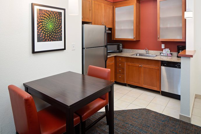 Imagen de la habitación del Hotel Residence Inn By Marriott Harrisburg Hershey. Foto 14