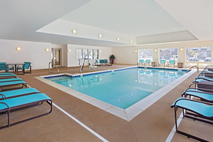 Imagen de la piscina del Hotel Residence Inn By Marriott Indianapolis Carmel. Foto 19