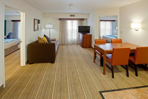 Imagen de la habitación del Hotel Residence Inn By Marriott Indianapolis Downtown On The Canal. Foto 2