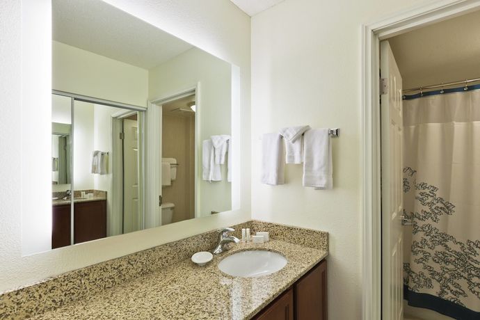 Imagen de la habitación del Hotel Residence Inn By Marriott Indianapolis Fishers. Foto 3