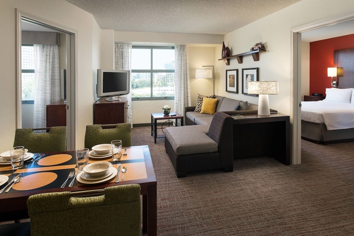 Imagen de la habitación del Hotel Residence Inn By Marriott Irvine John Wayne Airport. Foto 8