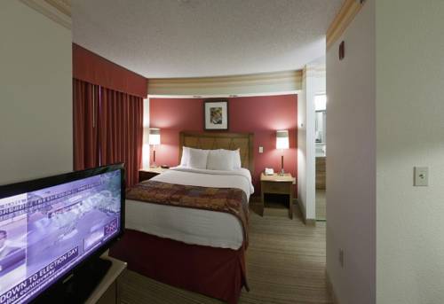 Imagen de la habitación del Hotel Residence Inn By Marriott Kansas City Country Club Plaza. Foto 4