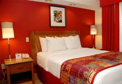 Imagen de la habitación del Hotel Residence Inn By Marriott Kansas City Country Club Plaza. Foto 11
