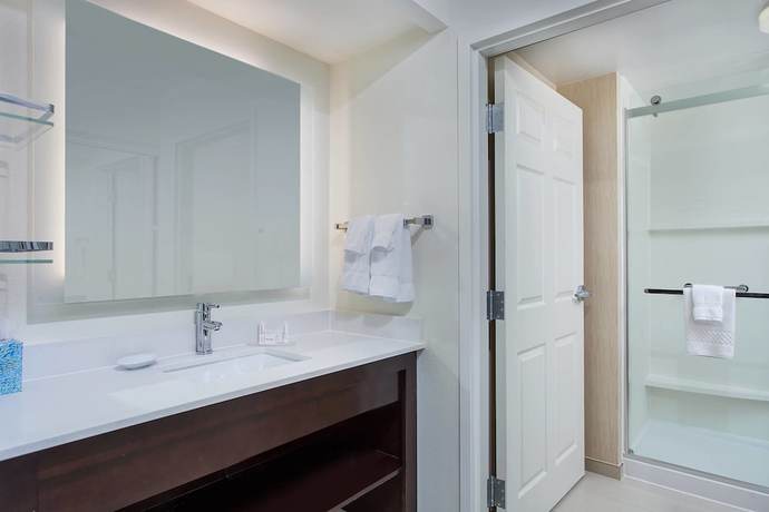 Imagen de la habitación del Hotel Residence Inn By Marriott Knoxville Cedar Bluff. Foto 10