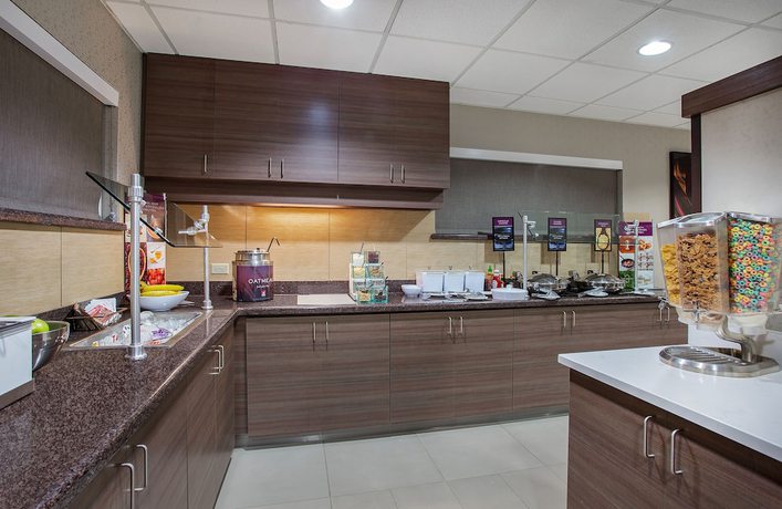 Imagen del bar/restaurante del Hotel Residence Inn By Marriott Knoxville Cedar Bluff. Foto 3
