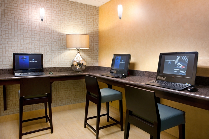 Imagen de los interiores del Hotel Residence Inn By Marriott Las Vegas Hughes Center. Foto 14