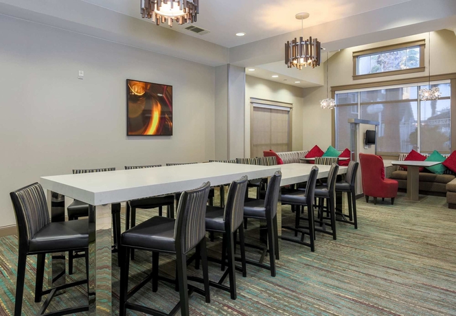 Imagen de los interiores del Hotel Residence Inn By Marriott Las Vegas Stadium Area. Foto 14