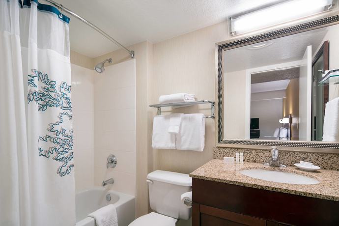 Imagen de la habitación del Hotel Residence Inn By Marriott Long Beach. Foto 15