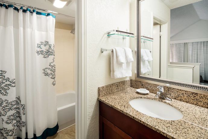 Imagen de la habitación del Hotel Residence Inn By Marriott Long Beach. Foto 16