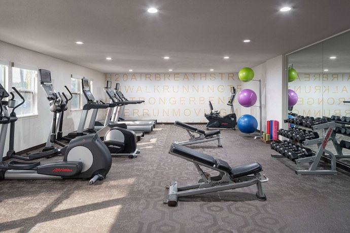 Imagen de los interiores del Hotel Residence Inn By Marriott Long Beach. Foto 18