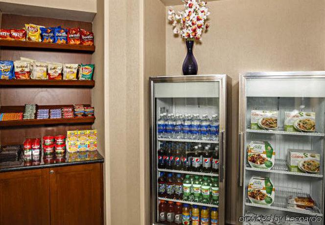 Imagen general del Hotel Residence Inn By Marriott Long Island Holtsville. Foto 8