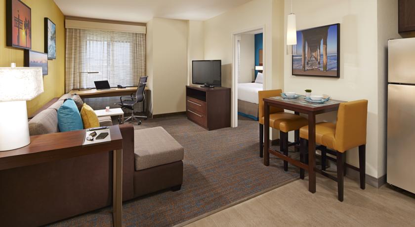 Imagen general del Hotel Residence Inn By Marriott Los Angeles Redondo Beach. Foto 4