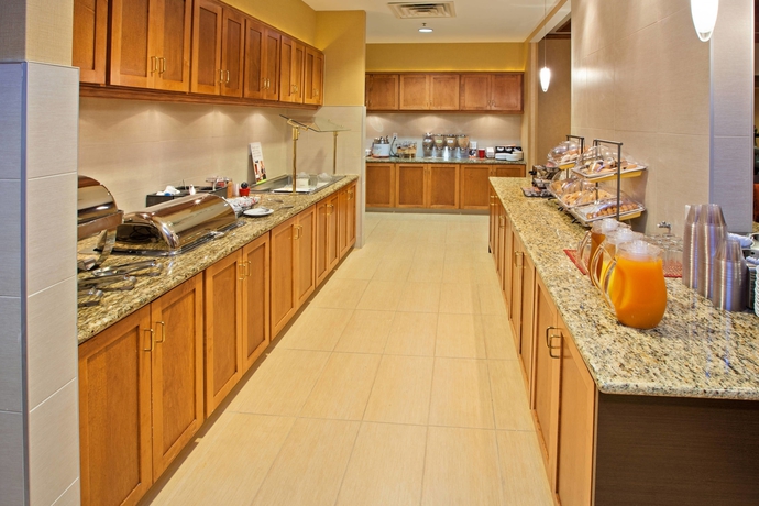 Imagen del bar/restaurante del Hotel Residence Inn By Marriott Louisville Downtown. Foto 5
